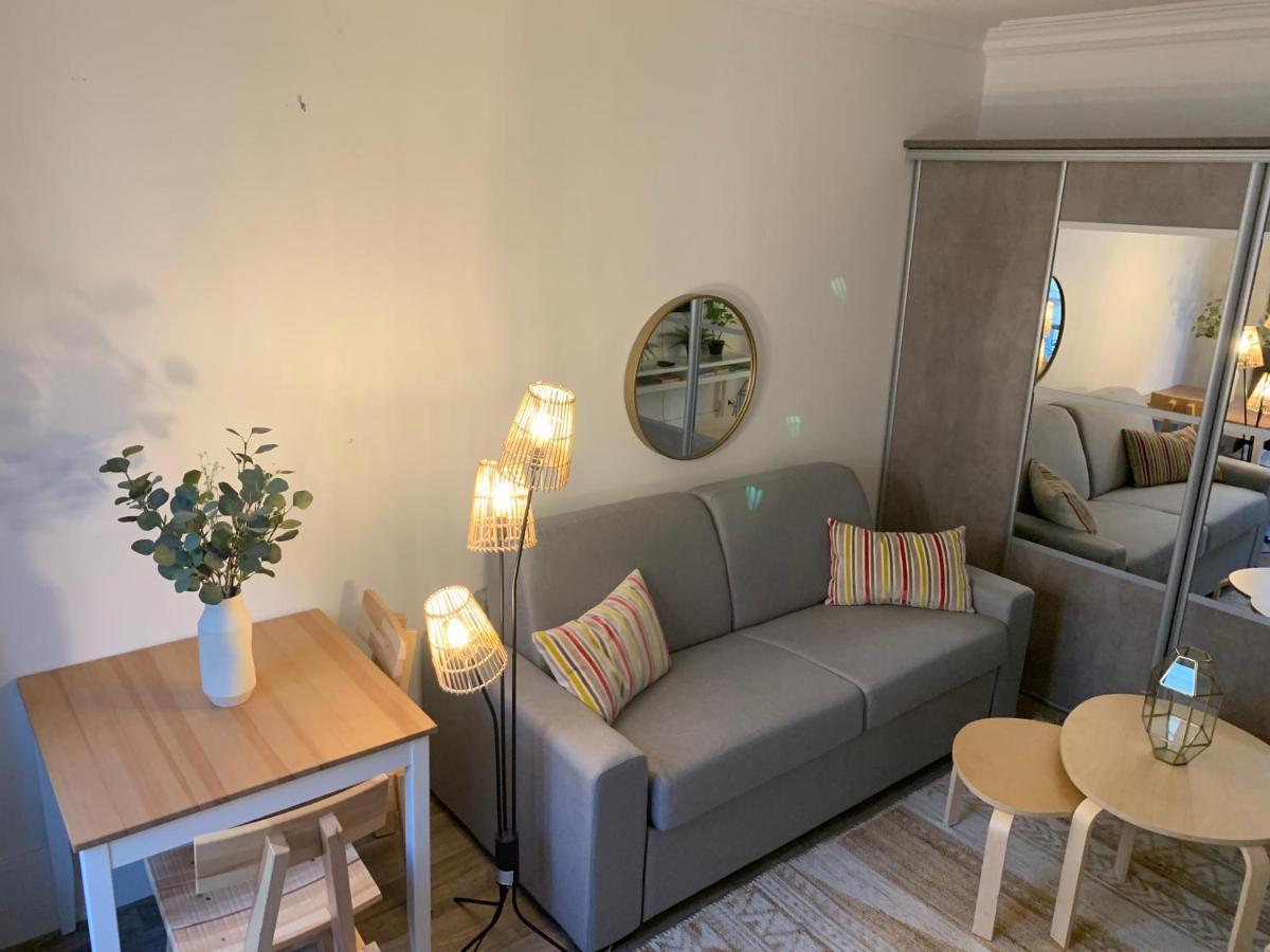 Studio Moderne Au Coeur De Paris Batignolles Esterno foto